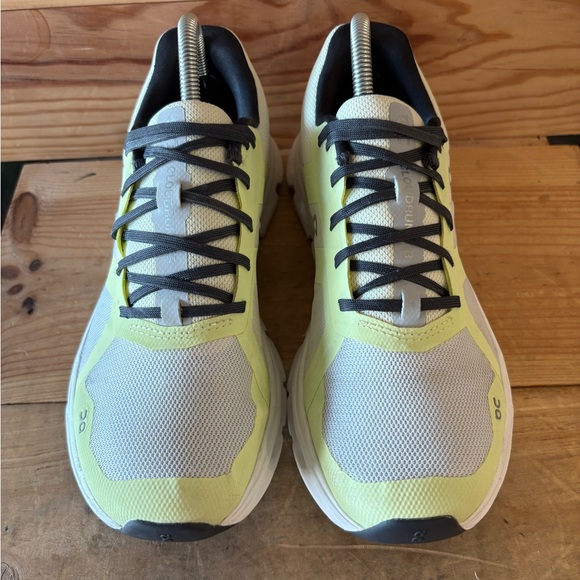 On Cloud Runner Athletic Shoes Womens 8.5 Yellow Gray White Low Top Lace Up - Picture 8 of 13